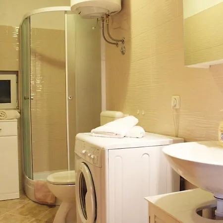 Ruza Apartment Postira